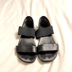 Camper Nina Right Sandal